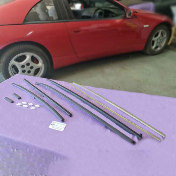 Z32 Windshield / T-top Moulding Kit